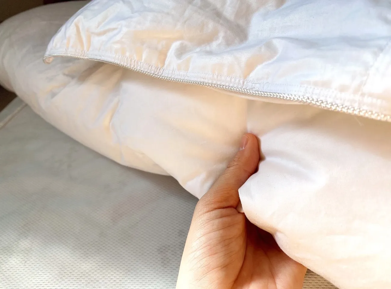 iDOWN BEDDING – 98超輕暖波蘭羽絨被|吸濕排汗|保持恆溫|不壓迫胸腔讓你一覺好眠|今年必入手的超輕羽絨被 - 第49張圖 iDOWN BEDDING – 98超輕暖波蘭羽絨被|吸濕排汗|保持恆溫|不壓迫胸腔讓你一覺好眠|今年必入手的超輕羽絨被