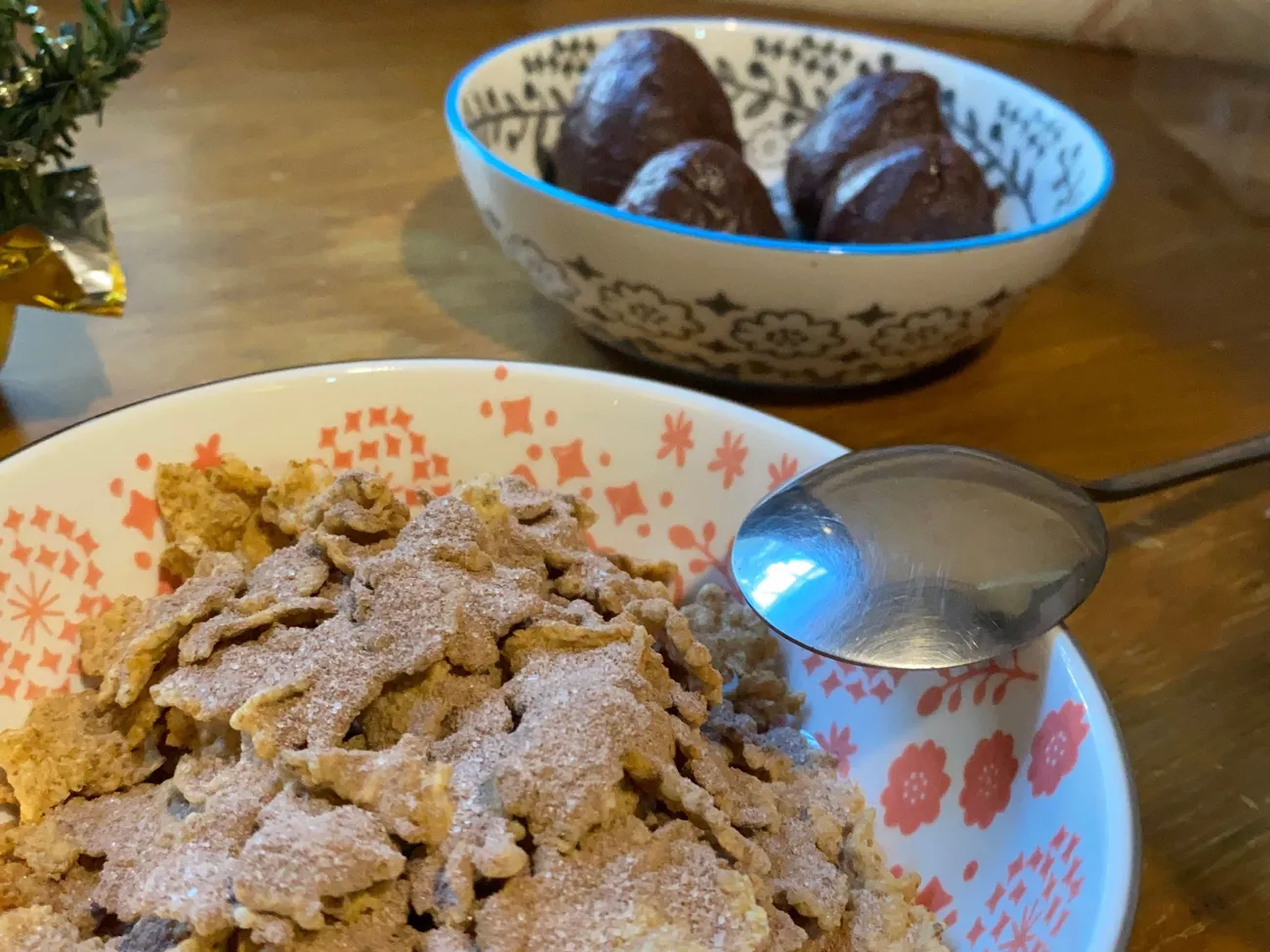 懶人必收食譜|松果巧克力蛋糕|免烤箱!有手就會做|簡單簡單4種材料|親子同樂|搭配營養師高敏敏親研可可百卡餐!享用營養下午茶 - 第9張圖 懶人必收食譜|松果巧克力蛋糕|免烤箱!有手就會做|簡單簡單4種材料|親子同樂|搭配營養師高敏敏親研可可百卡餐!享用營養下午茶