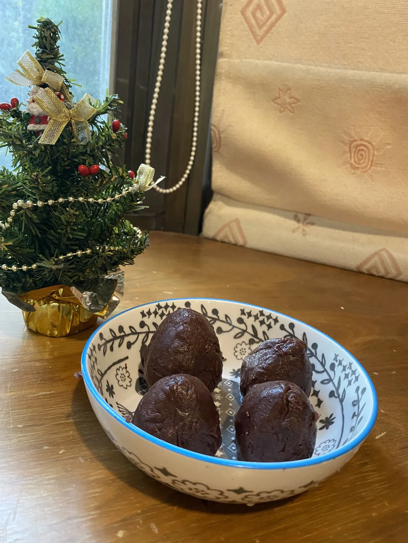 懶人必收食譜|松果巧克力蛋糕|免烤箱!有手就會做|簡單簡單4種材料|親子同樂|搭配營養師高敏敏親研可可百卡餐!享用營養下午茶 - 第8張圖 懶人必收食譜|松果巧克力蛋糕|免烤箱!有手就會做|簡單簡單4種材料|親子同樂|搭配營養師高敏敏親研可可百卡餐!享用營養下午茶