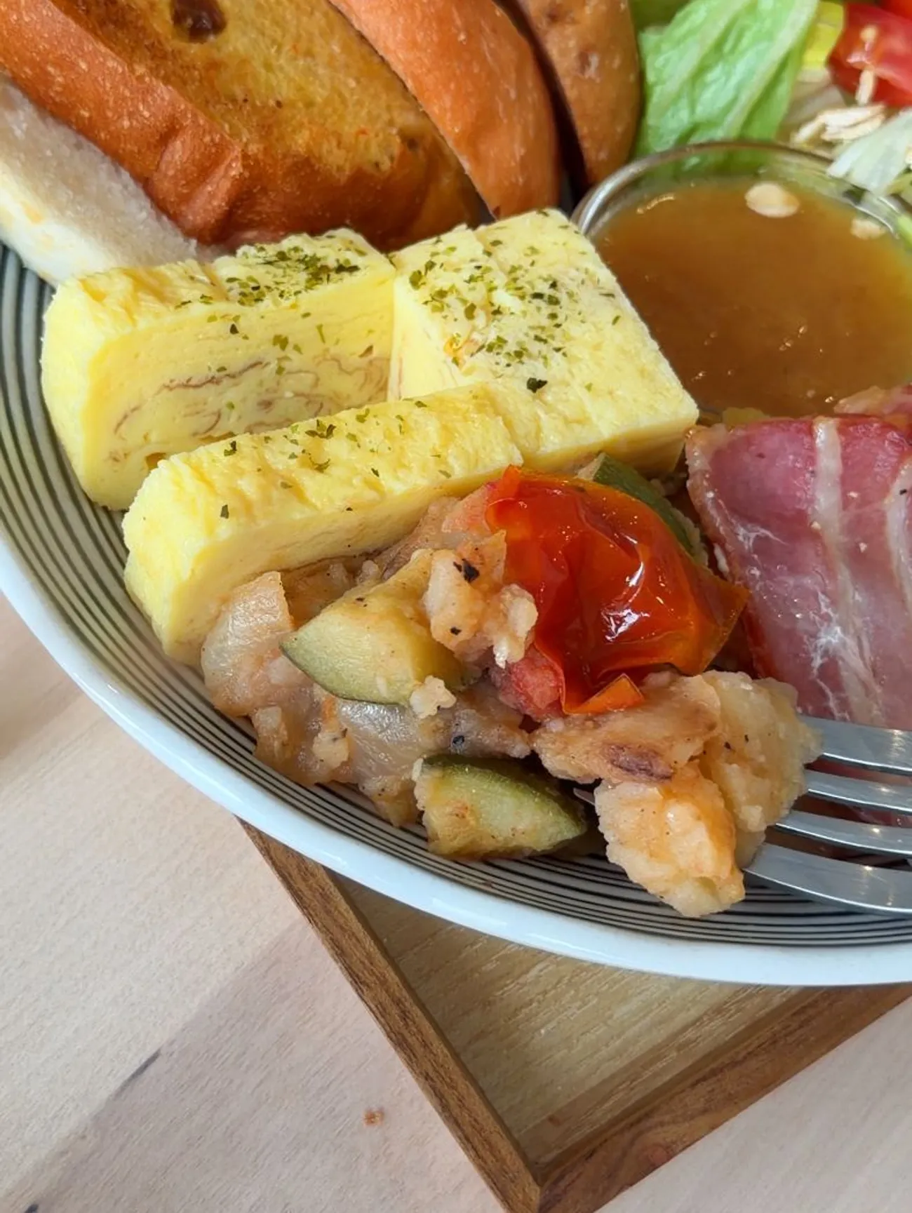 [台中西區] 朝食午宴Just Brunch 台中店｜北部人氣名店插旗台中｜必點澎湃早午餐盤＆菜單分享！