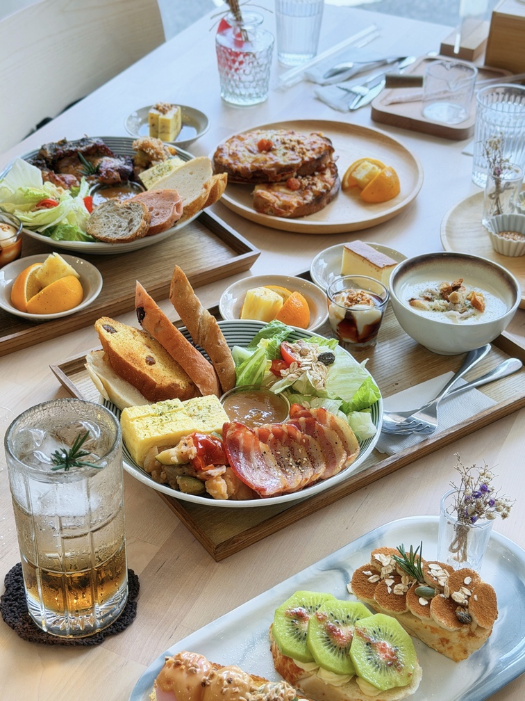 [台中西區] 朝食午宴Just Brunch 台中店｜北部人氣名店插旗台中｜必點澎湃早午餐盤＆菜單分享！