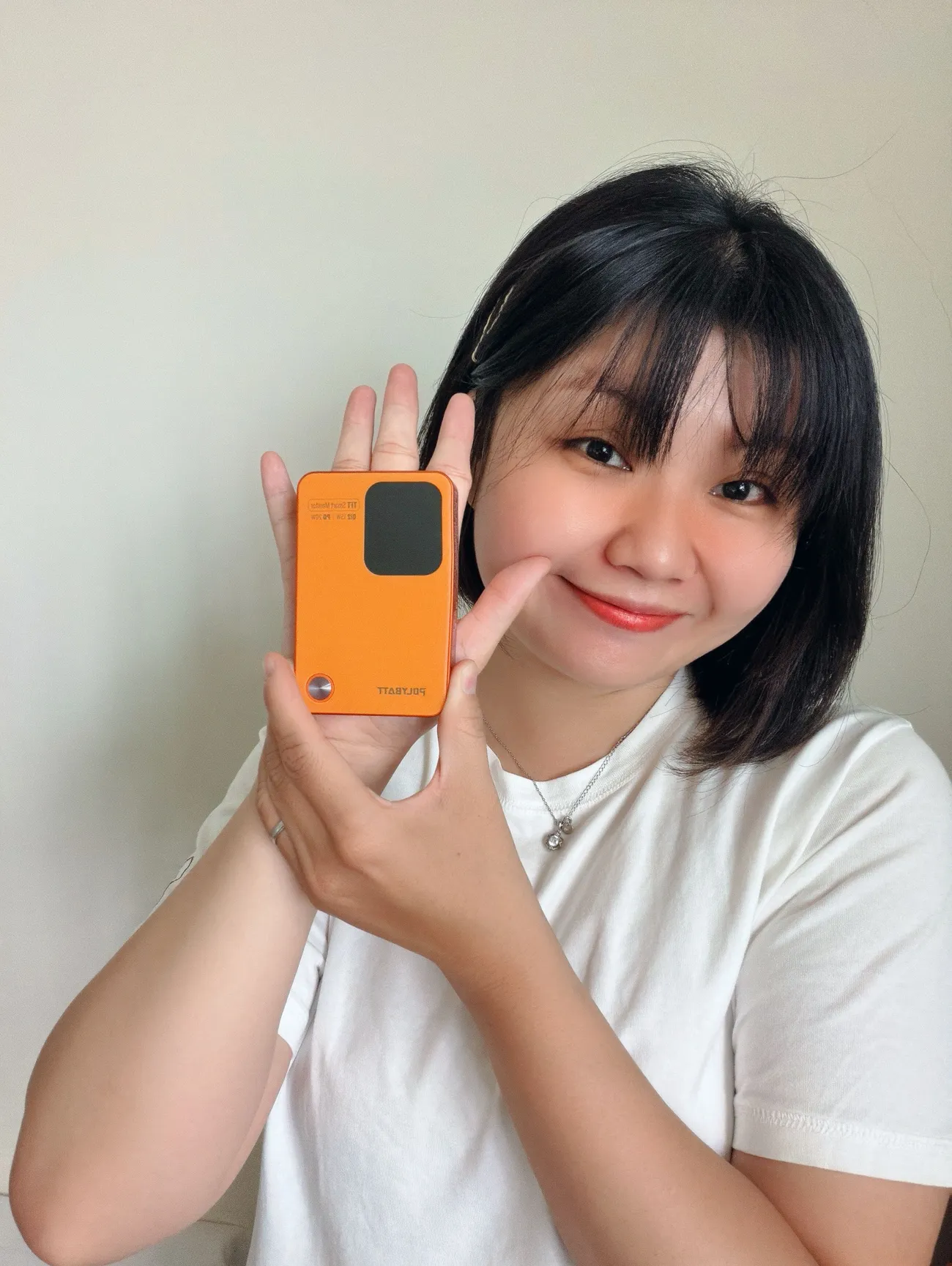 POLYBATT PB11防爆固態電池｜AI智能溫控快充行動電源｜全台首款LCD液晶大螢幕｜超美6色任你選擇！