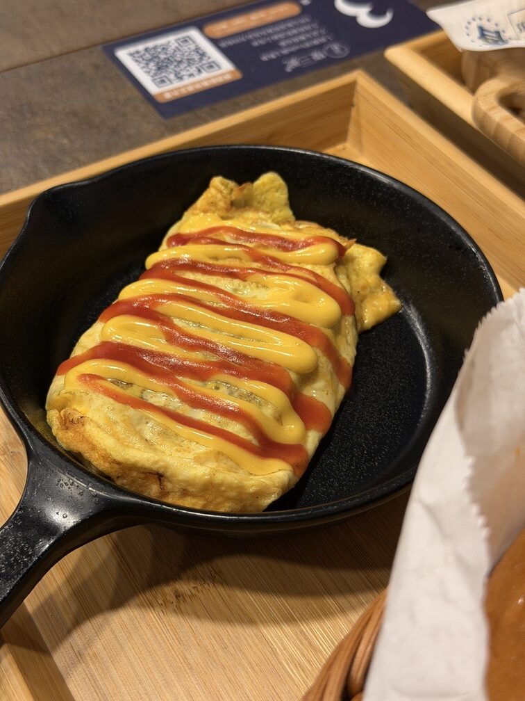 [台中太平] 慶三號炭烤吐司早午餐 太平樹孝店｜清檸雞腿排蛋吐司超大一份｜炭烤吐司結合美式BBQ風味特色早午餐！