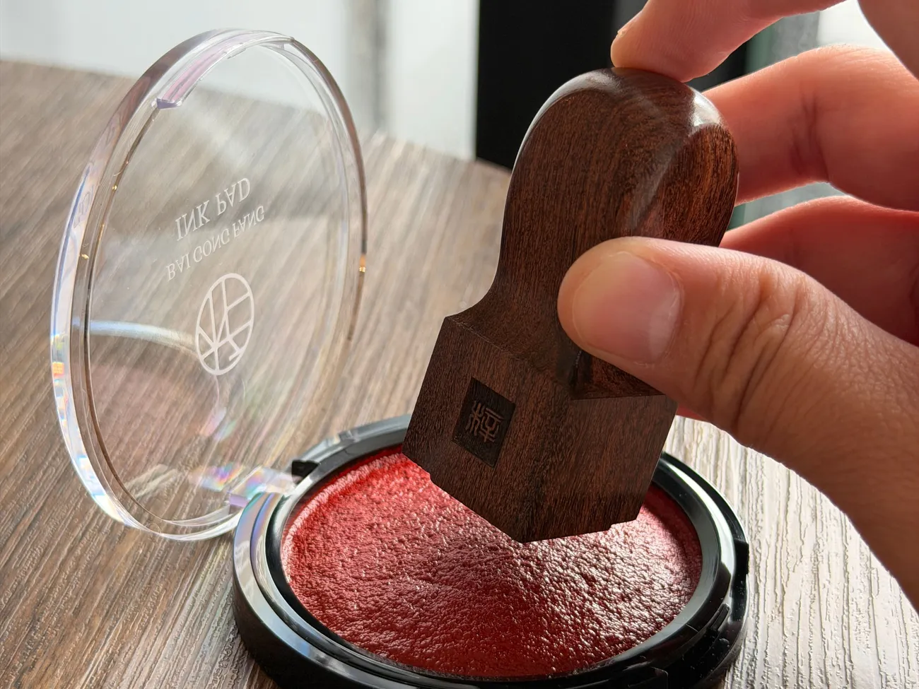[開箱] 栢工房原木印章｜新印章開印儀式完整指南｜全台獨家3D立體防偽專利！