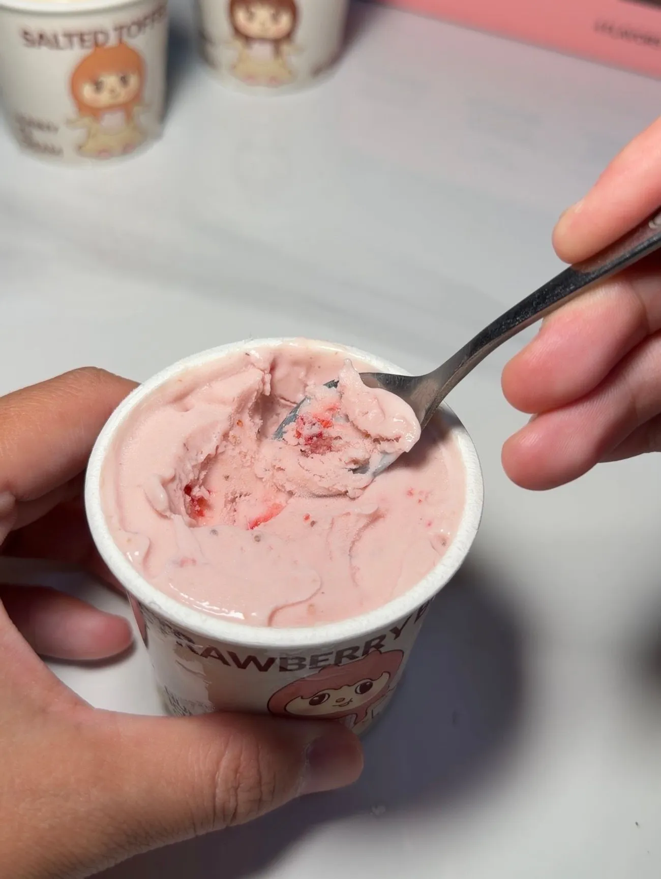 HUNNY ICE CREAM 夯拎冰淇淋 開箱｜鹹起司烏魚子冰淇淋超驚艷｜創意義式冰淇淋推薦！