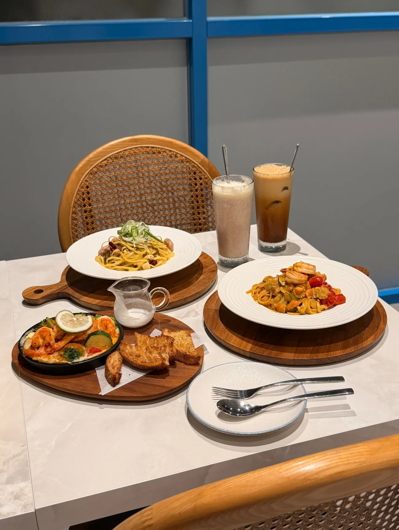 成真咖啡ComeTrue CAFE夏季新品開箱|剝皮辣椒雞義大利麵、濃叻沙海鮮義大利麵、夏日限定創意咖啡一次開箱! - 第3張圖 成真咖啡ComeTrue CAFE夏季新品開箱|剝皮辣椒雞義大利麵、濃叻沙海鮮義大利麵、夏日限定創意咖啡一次開箱!