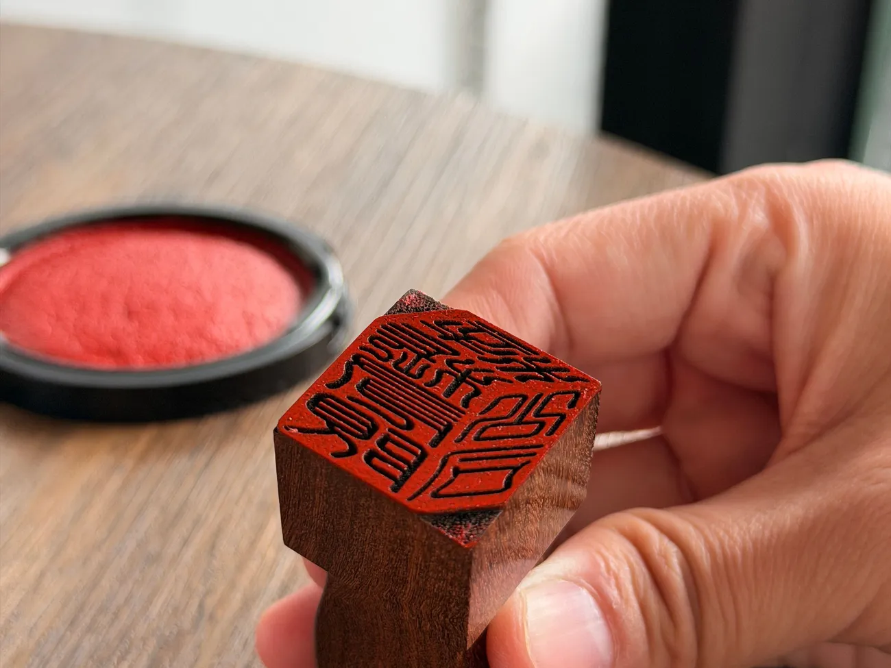 [開箱] 栢工房原木印章｜新印章開印儀式完整指南｜全台獨家3D立體防偽專利！