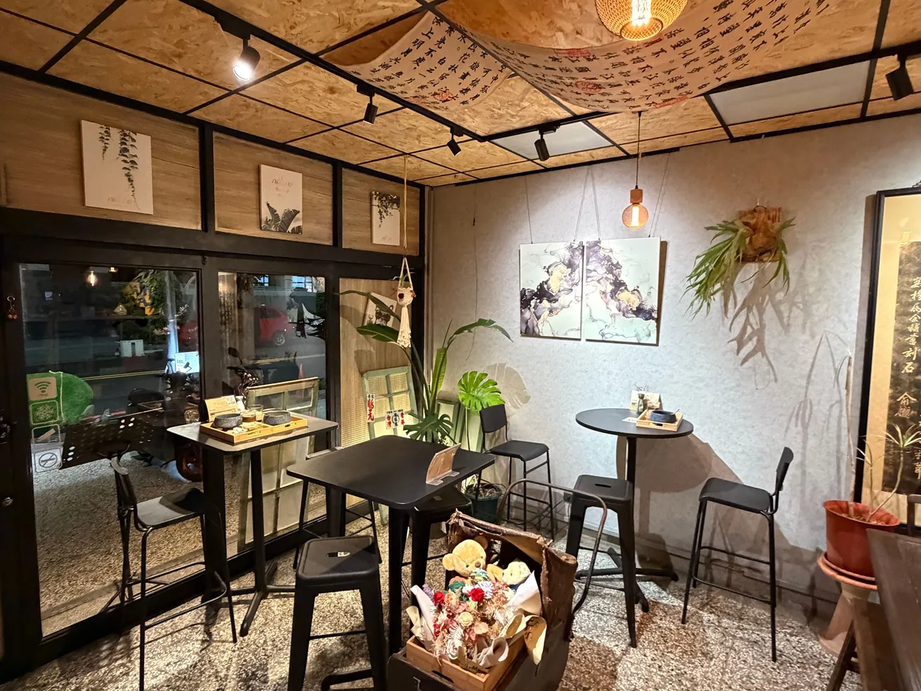 [台中西區] 正壺記豆花 JustPot｜隱身在住宅區的夜間豆花店｜顛覆傳統的豆花三吃｜每一種吃法都讓人驚艷！
