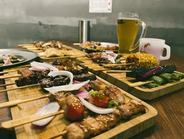 夜貓子的深夜食堂首選!路邊烤肉WildBBQ 桃園中原店|用職人炭火與無敵美味療癒你的每一個夜晚! - 第3張圖 夜貓子的深夜食堂首選!路邊烤肉WildBBQ 桃園中原店|用職人炭火與無敵美味療癒你的每一個夜晚!